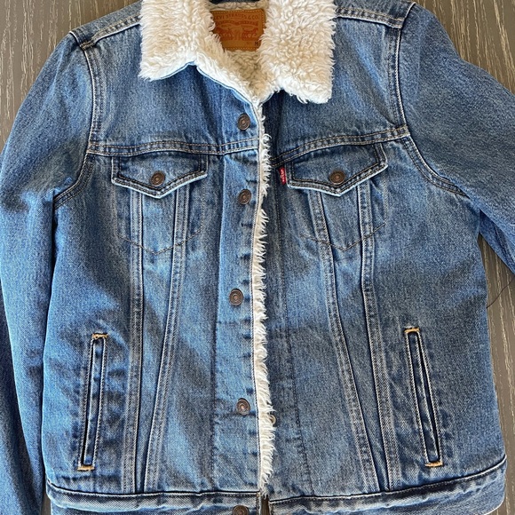 Levi Strauss denim Sherpa lined jacket - Picture 6 of 6